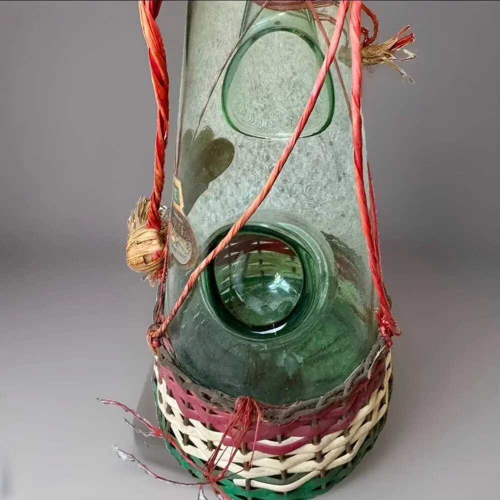 Vintage 1967 Mirafiore Chianti Bottle Decanter Italy Wicker Thumb Hole Spout